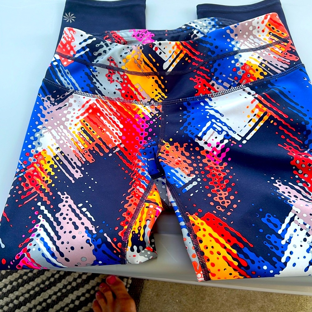 Athleta capris with psychedelic pattern